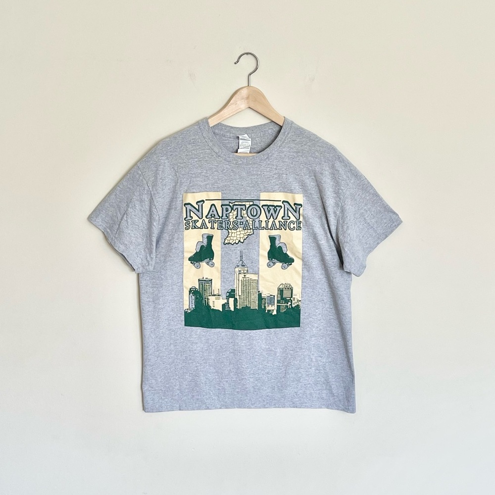 Vintage Y2K Naptown Skaters Alliance Indianapolis Graphic Gray T Shirt Adult L